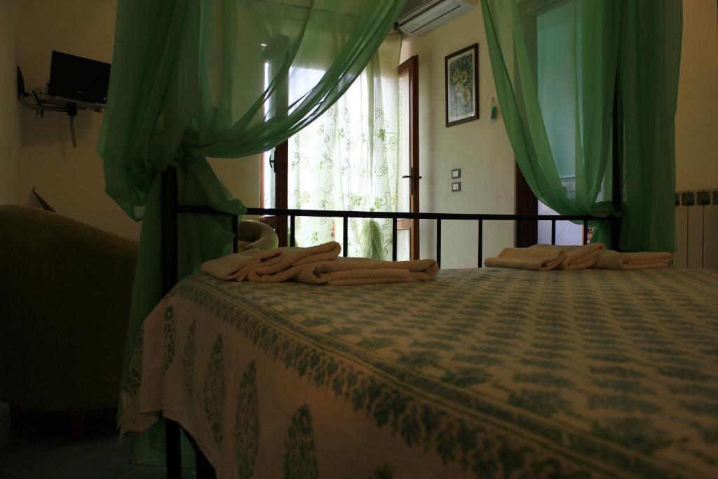 Bed And Breakfast Nefer มาราเตอา ห้อง รูปภาพ